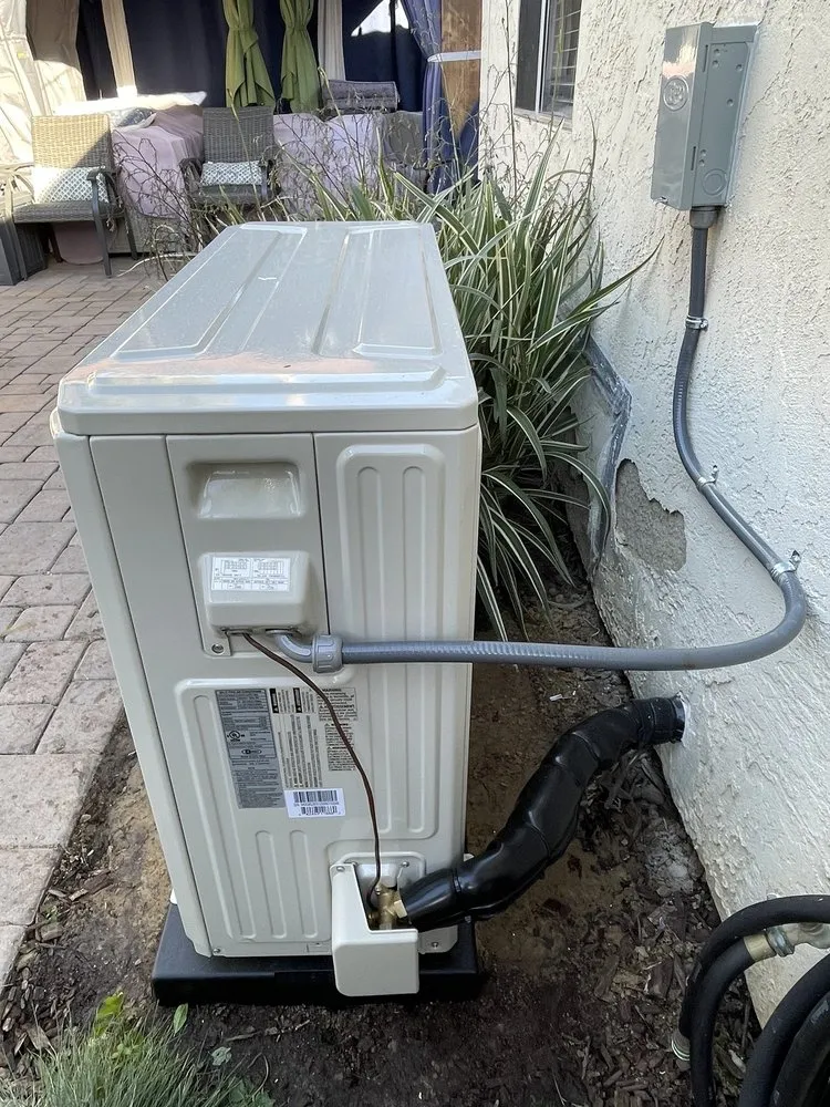 Slide of Earth Air Systems