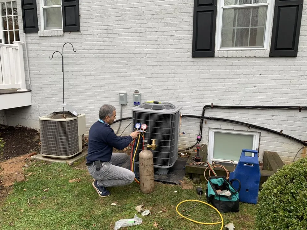 Slide of Eastern Tech