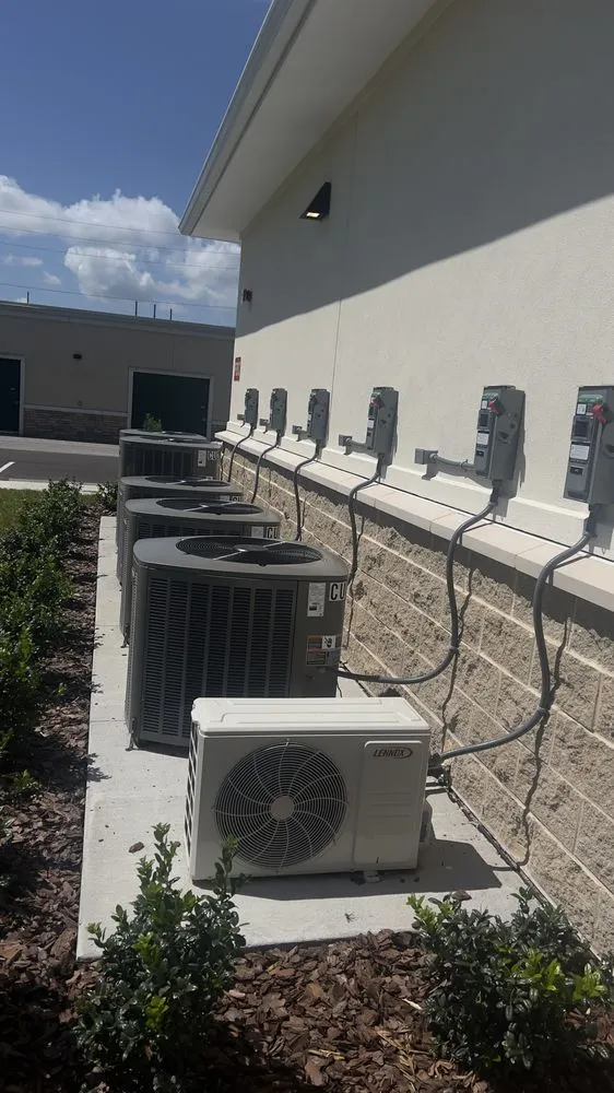 Slide of Easy Way Air Solutions