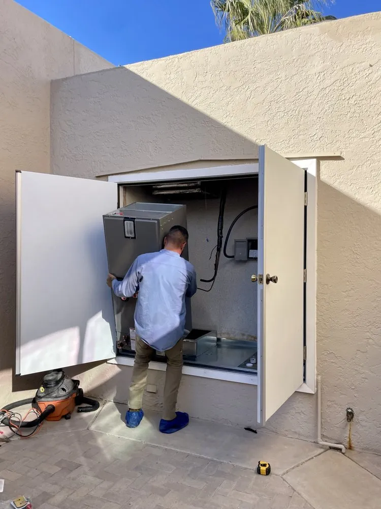 Slide of Eazy Breezy Heating & Cooling