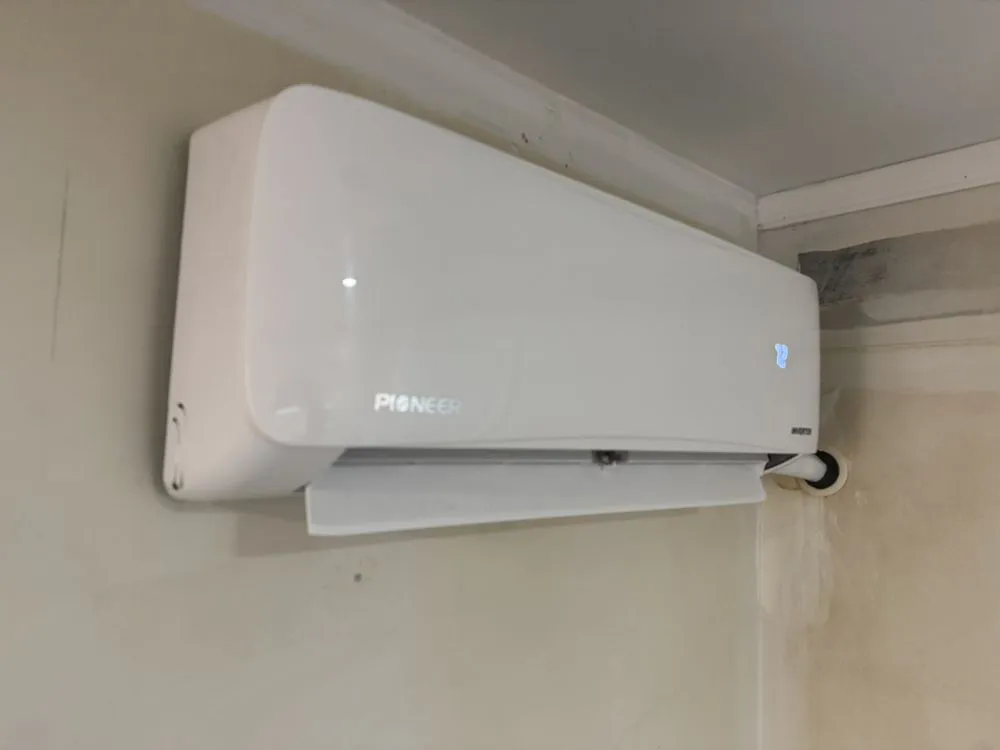 Slide of Eazy Heating and Cooling