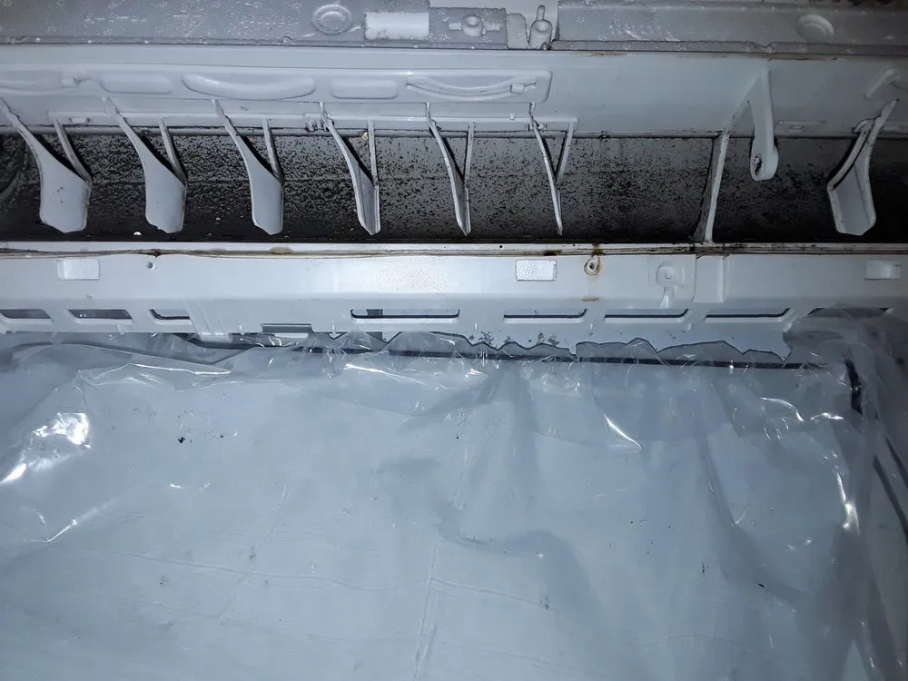 Slide of Eazybreeze Services