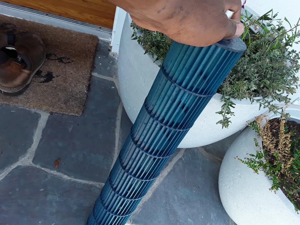 Slide of Eazybreeze Services