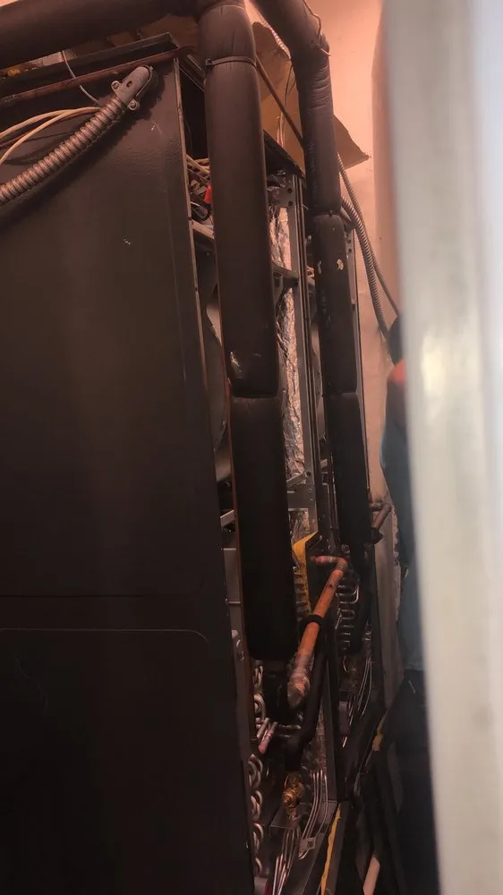 Slide of Eazybreeze Services