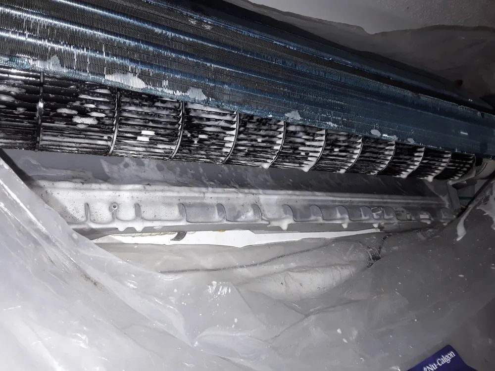 Slide of Eazybreeze Services