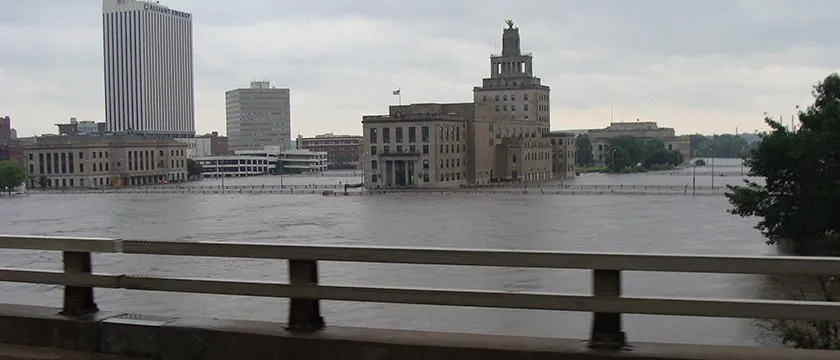 Slide of Ecco Midwest