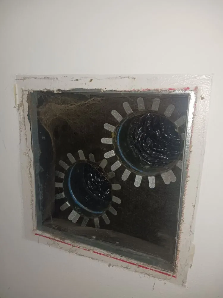 Slide of Eclair Duct Cleaning