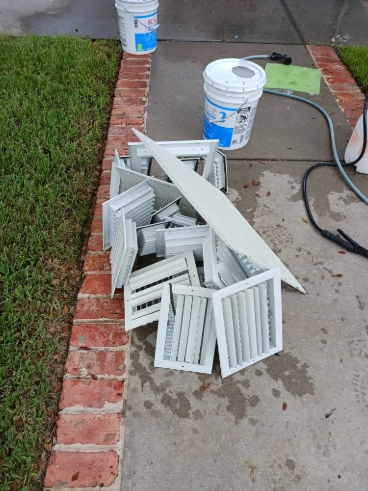 Slide of Eclair Duct Cleaning