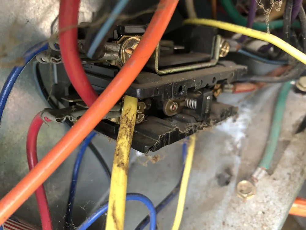 Slide of Eco Air Conditioning