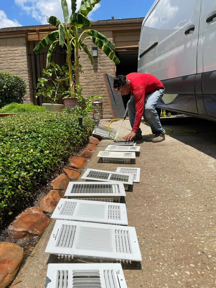 Slide of ECO DUCT & HVAC