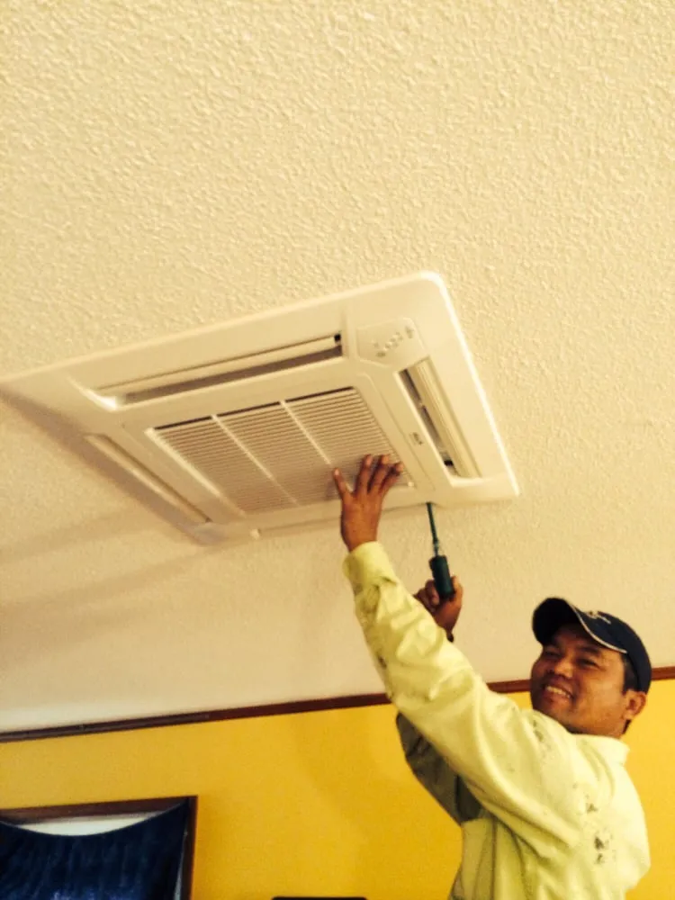 Slide of Eco-Green Air