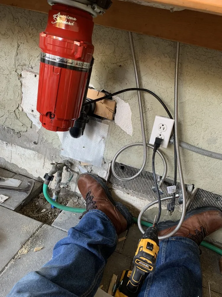 Slide of Edgars Service & Repair