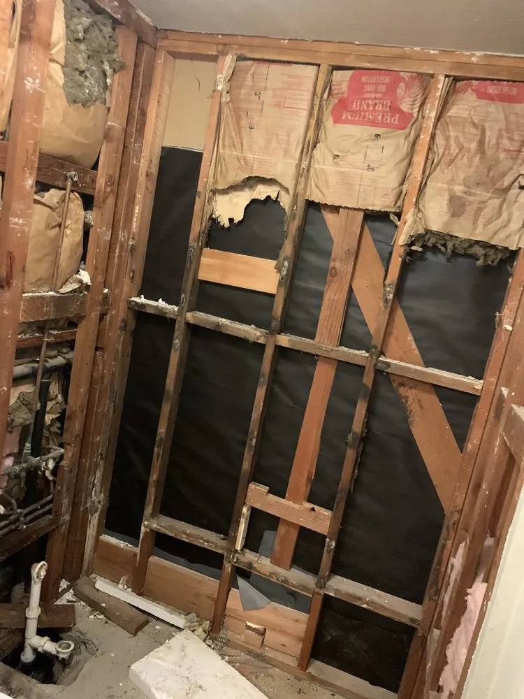 Slide of Edgars Service & Repair