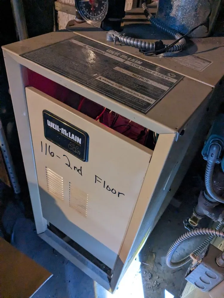 Slide of Edison Energy Consultants