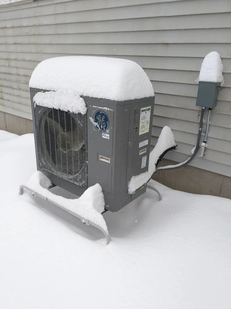 Slide of Edison Energy Consultants