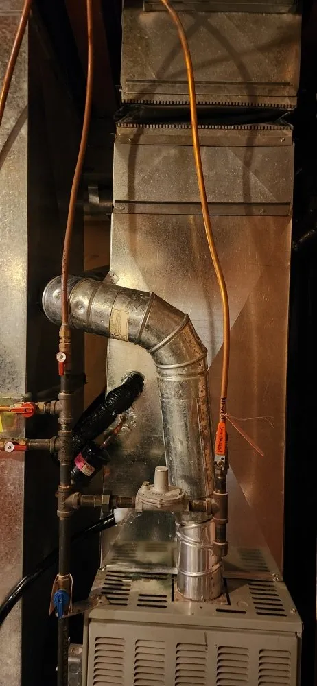 Slide of Ed's Heating & Air Inc