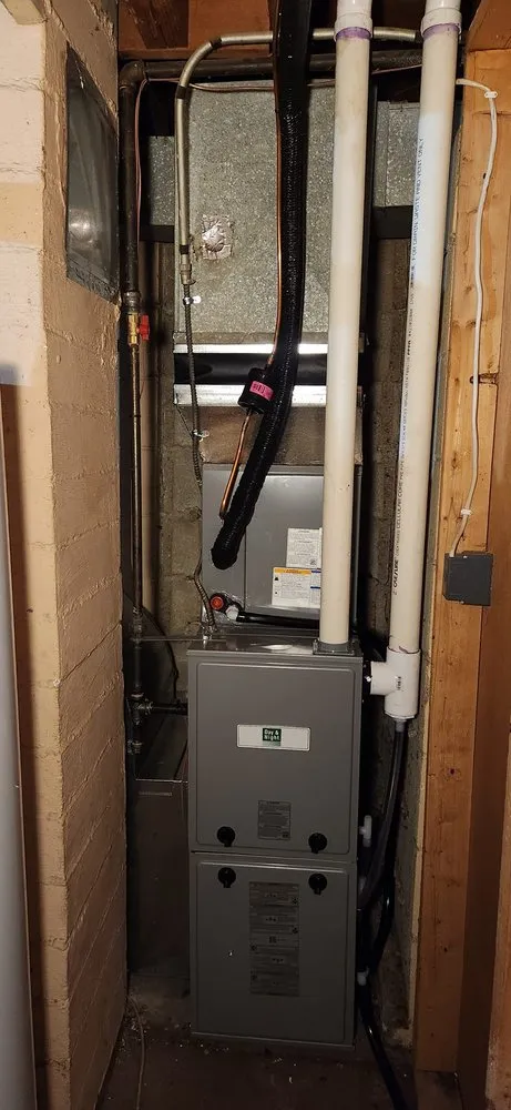 Slide of Ed's Heating & Air Inc