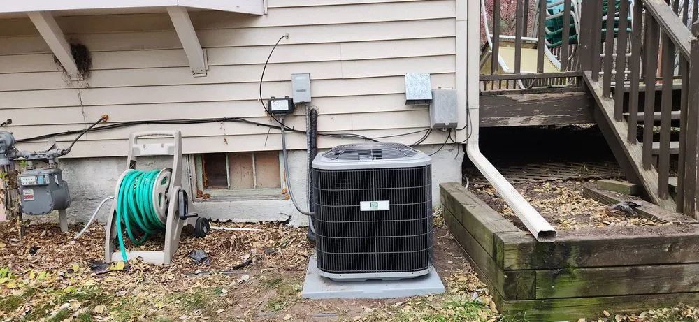 Slide of Ed's Heating & Air Inc