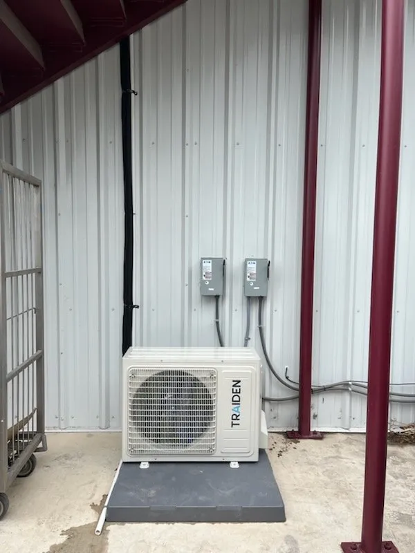 Slide of Edsel’s Heating And Air