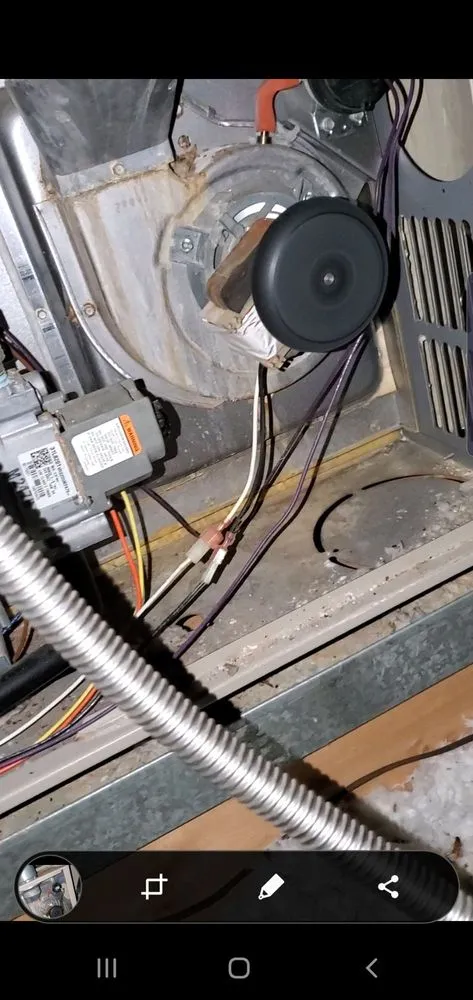 Slide of Edwards & Family Home Services