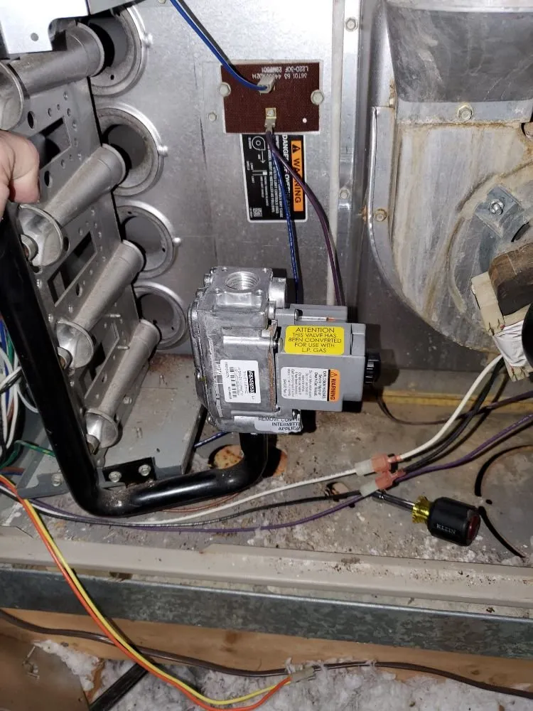 Slide of Edwards & Family Home Services