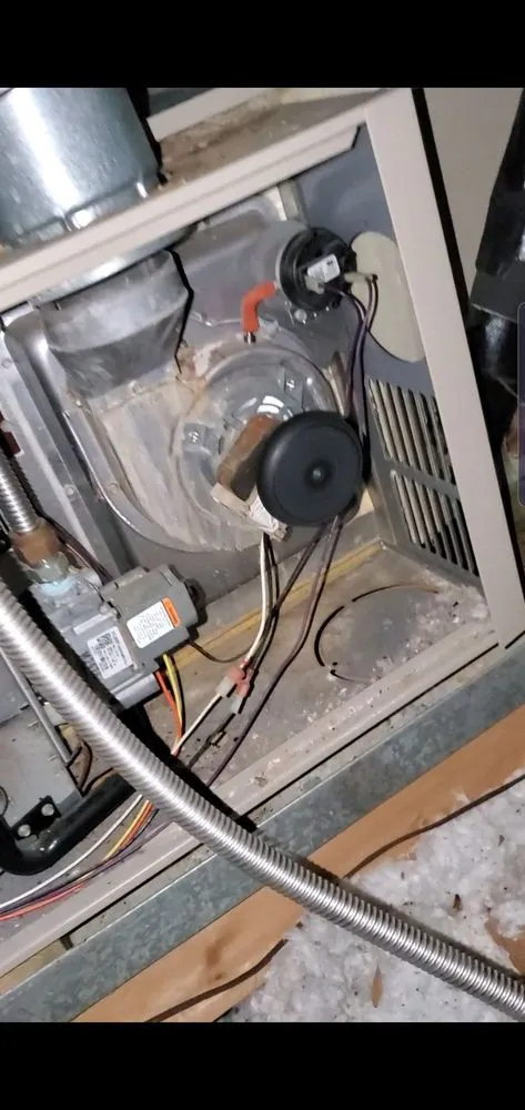 Slide of Edwards & Family Home Services