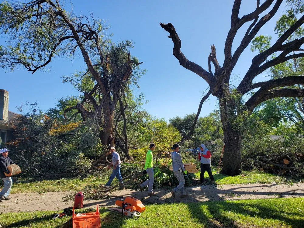 Slide of Edwards & Family Home Services