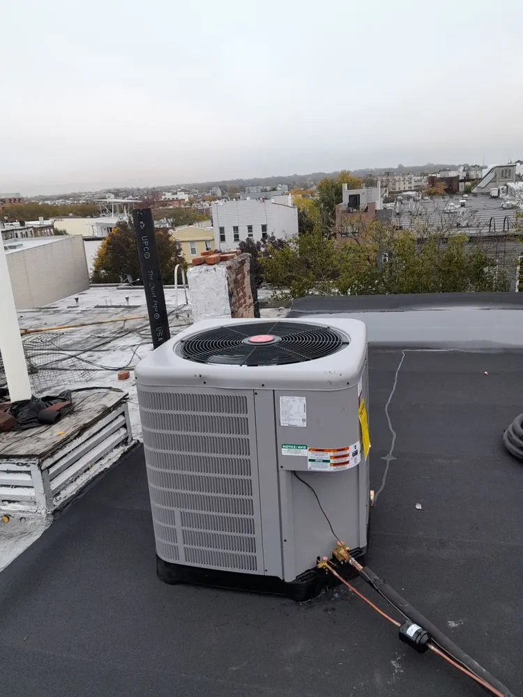 Slide of EEE HVAC SERVICES