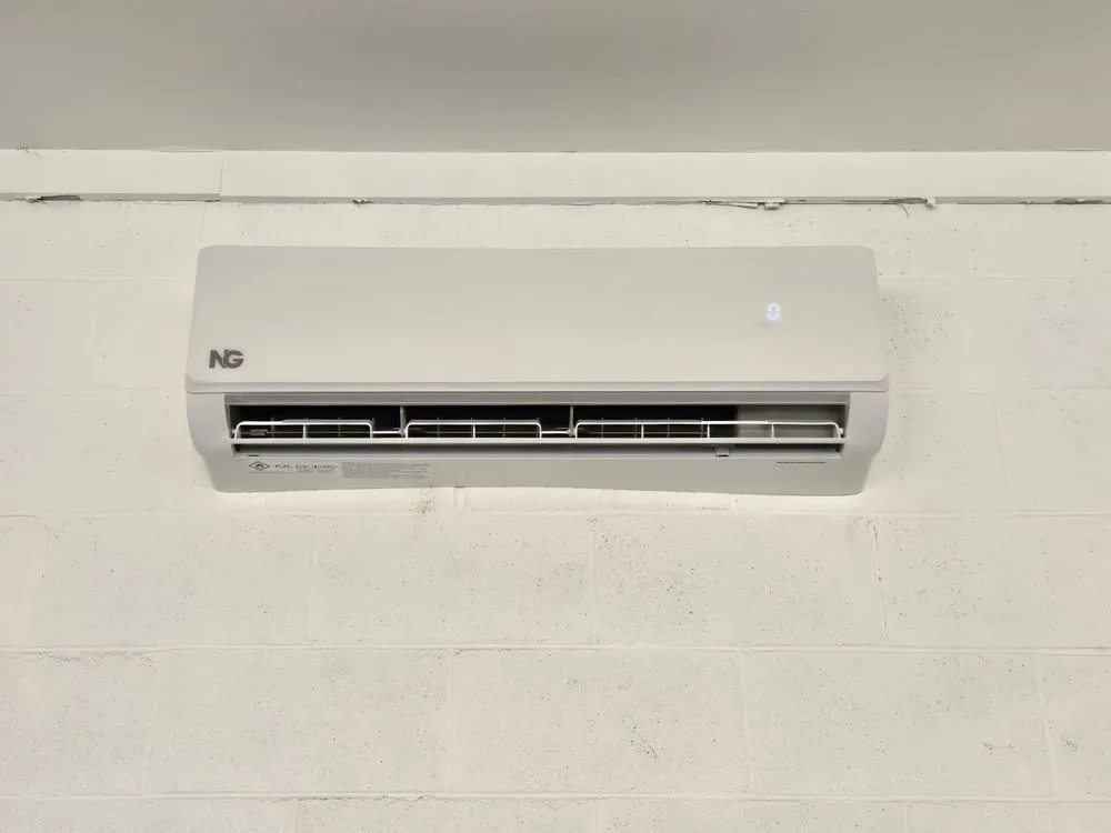 Slide of Efficient Air HVAC & Energy Solutions