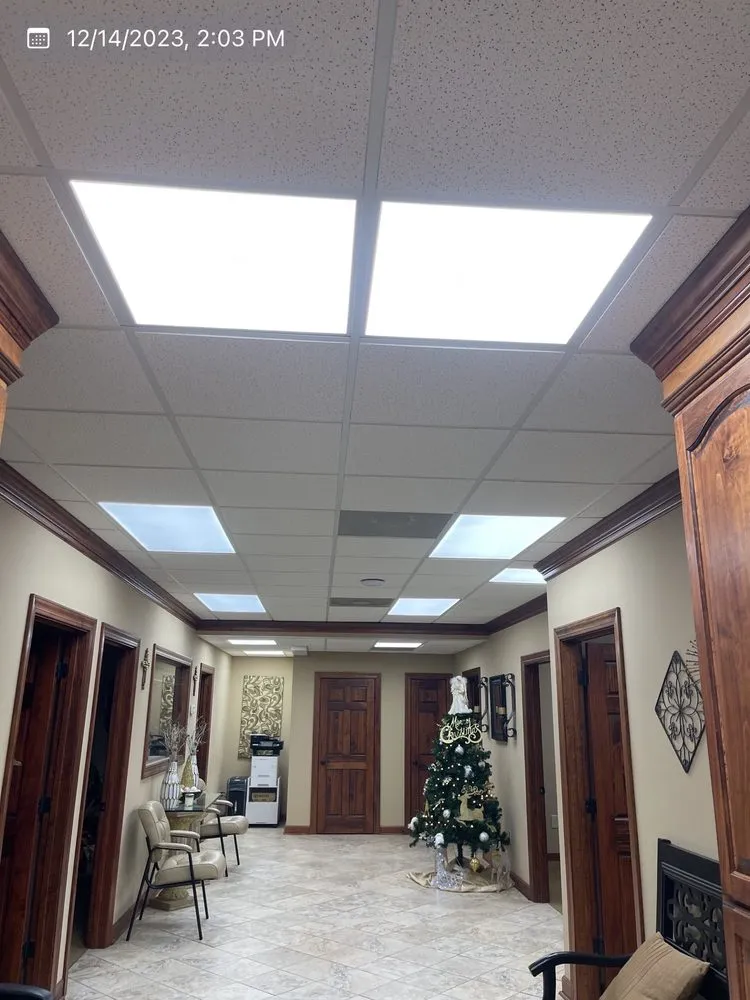 Slide of Efficient Power & Light