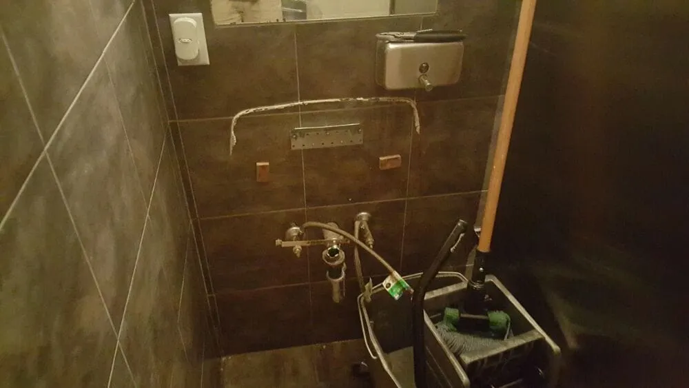 Slide of Egon Wong - The Handyman