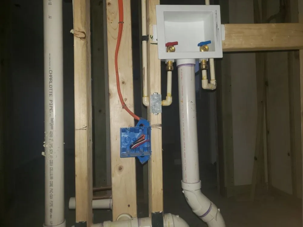 Slide of E&I Mechanical