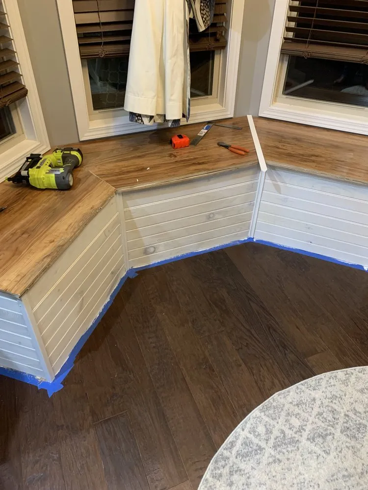 Slide of E&J Handyman