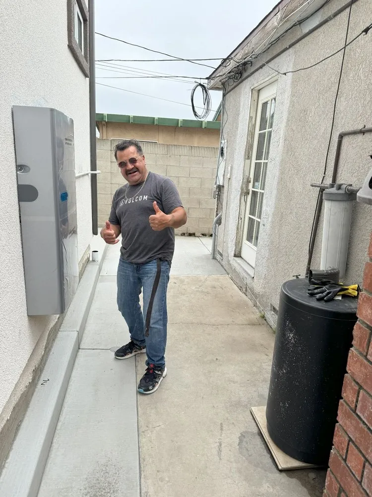 Slide of EL-FI Homes