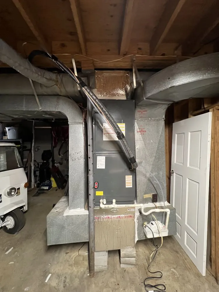 Slide of El Garanon Heating and Air