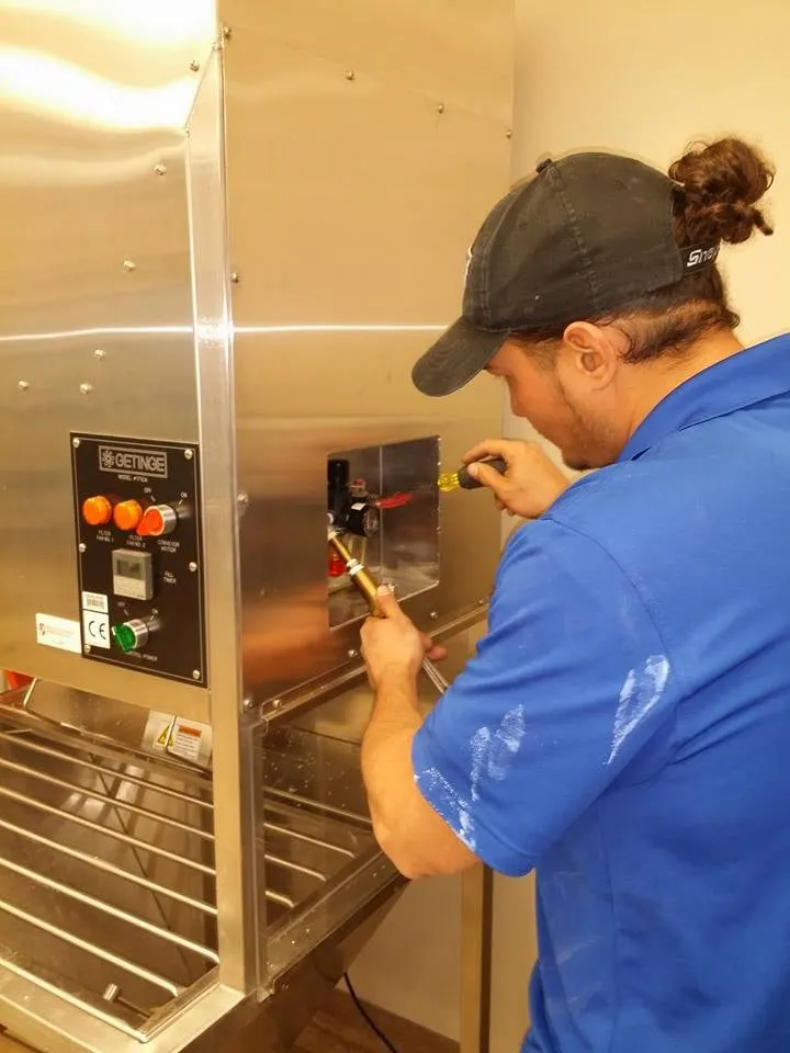 Slide of El Paso Appliance