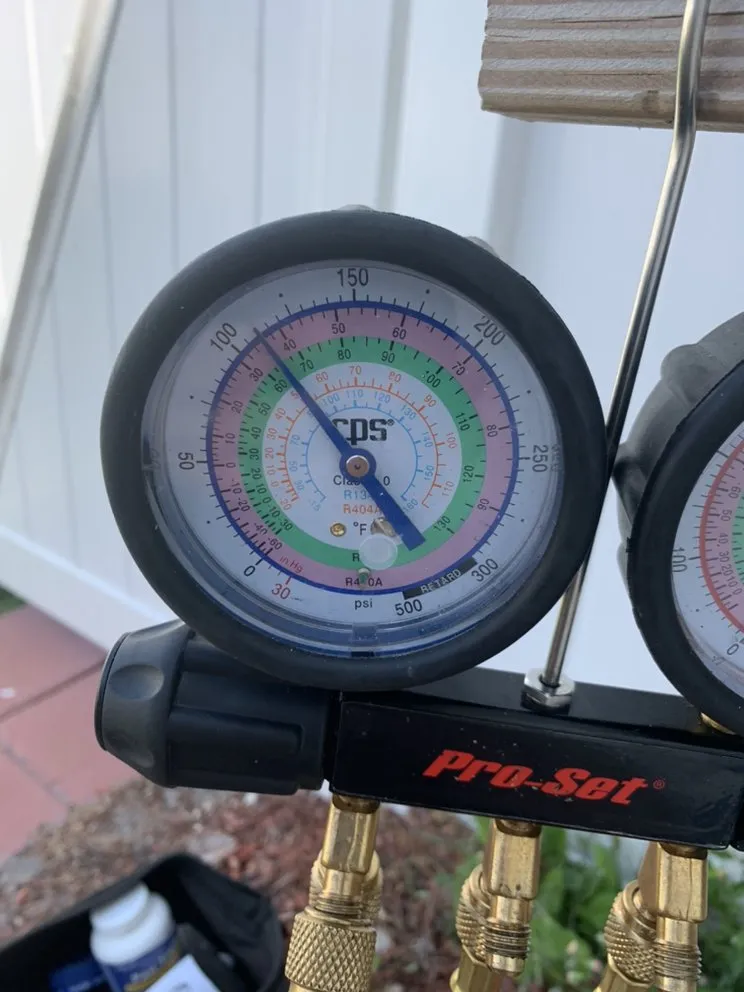 Slide of El Technico