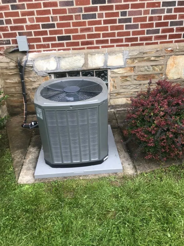 Slide of Elayyan Express