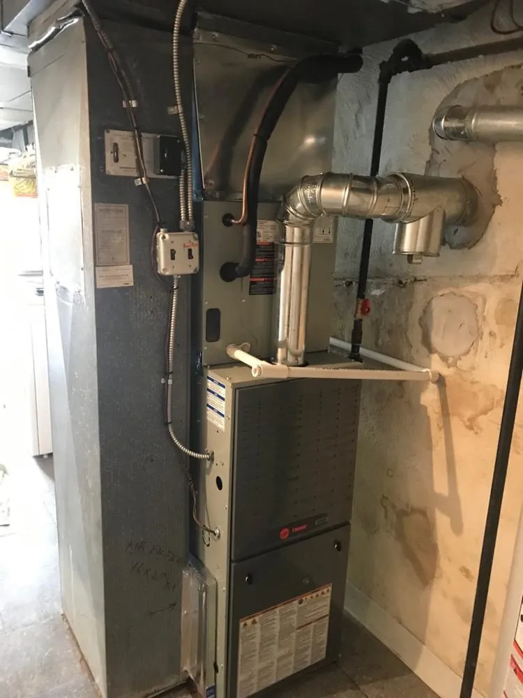 Slide of Elayyan Express