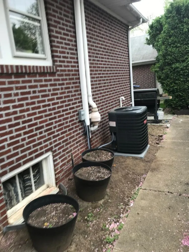 Slide of Elayyan Express