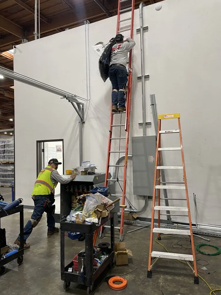 Slide of Electric Brothers