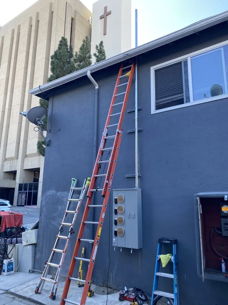 Slide of Electric Brothers