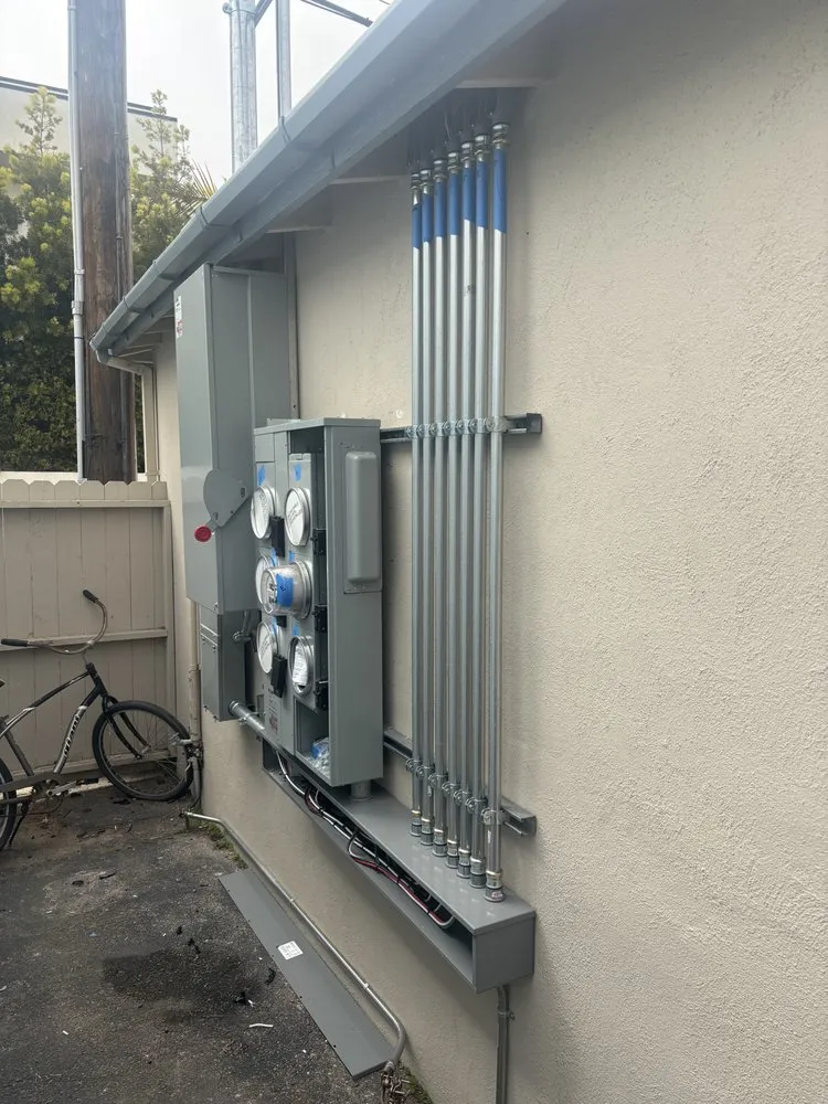 Slide of Electric Brothers