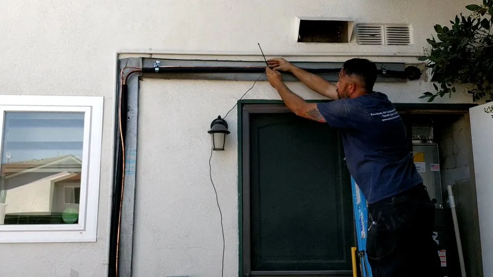 Slide of Electrician Services