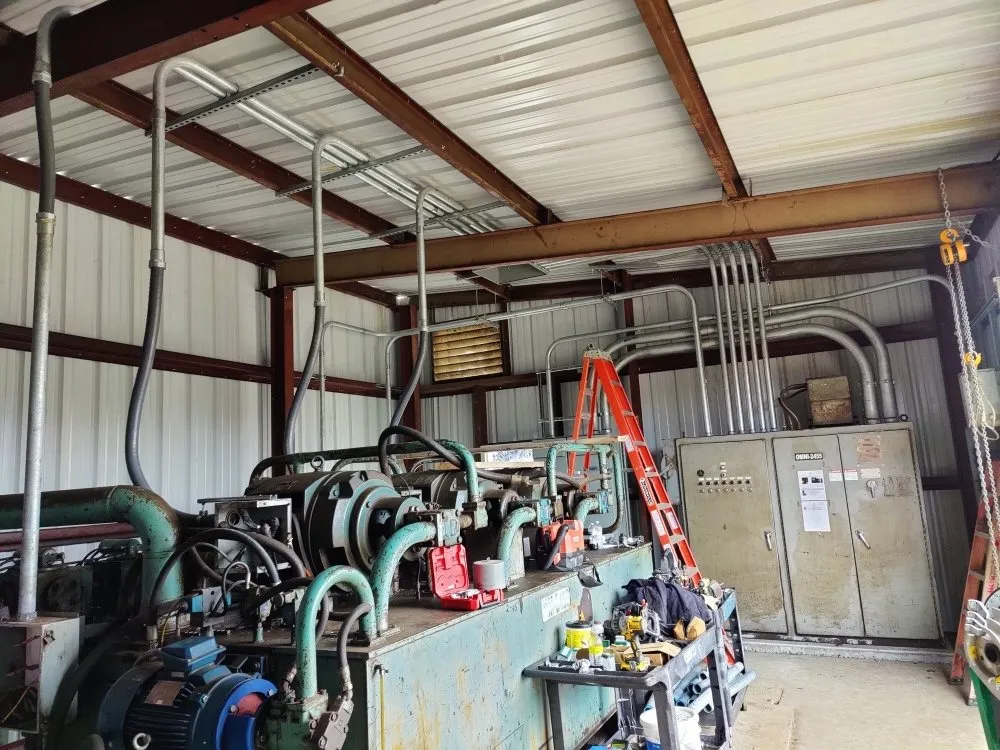 Slide of Elevated Handyman Service