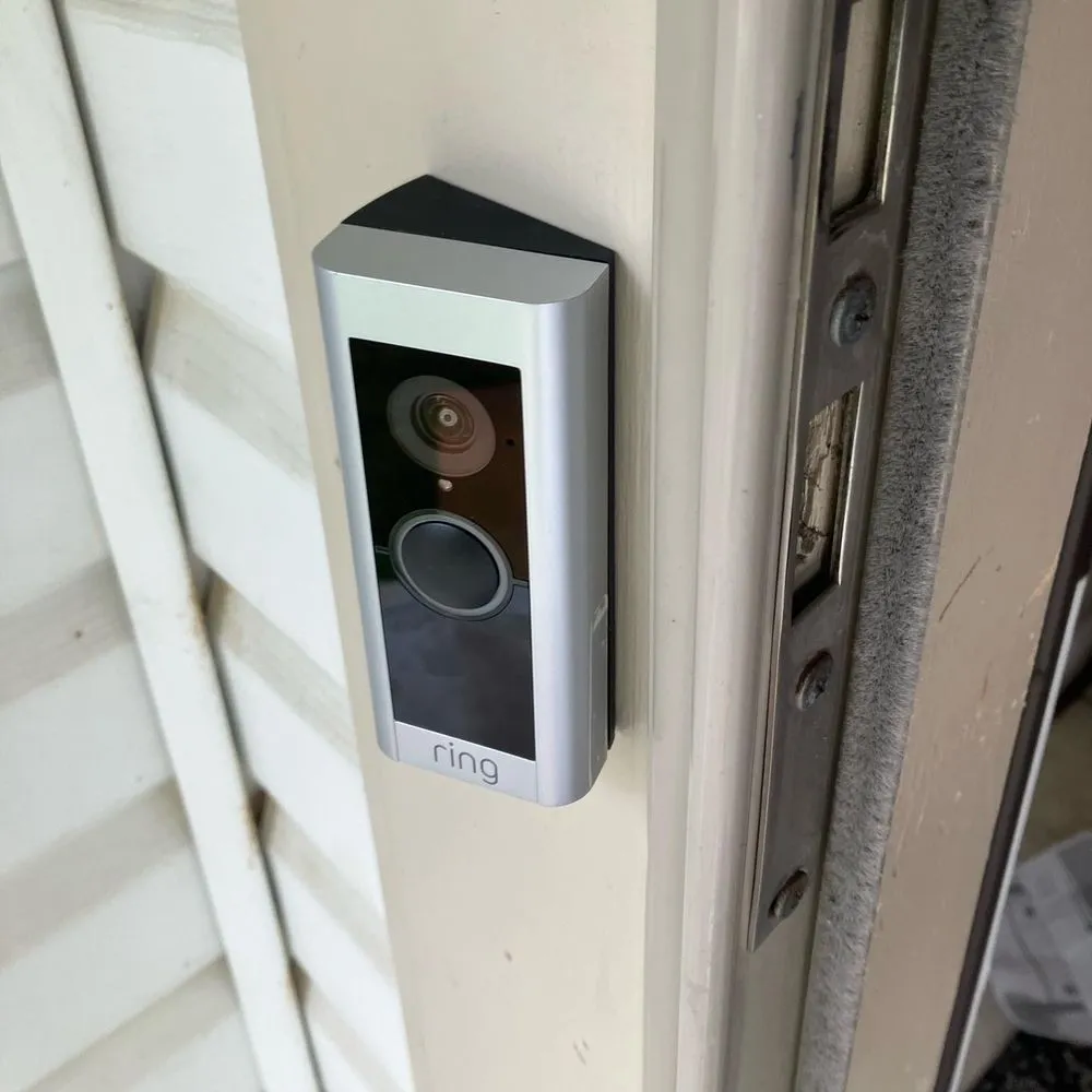 Slide of Elio’s Home Improvement