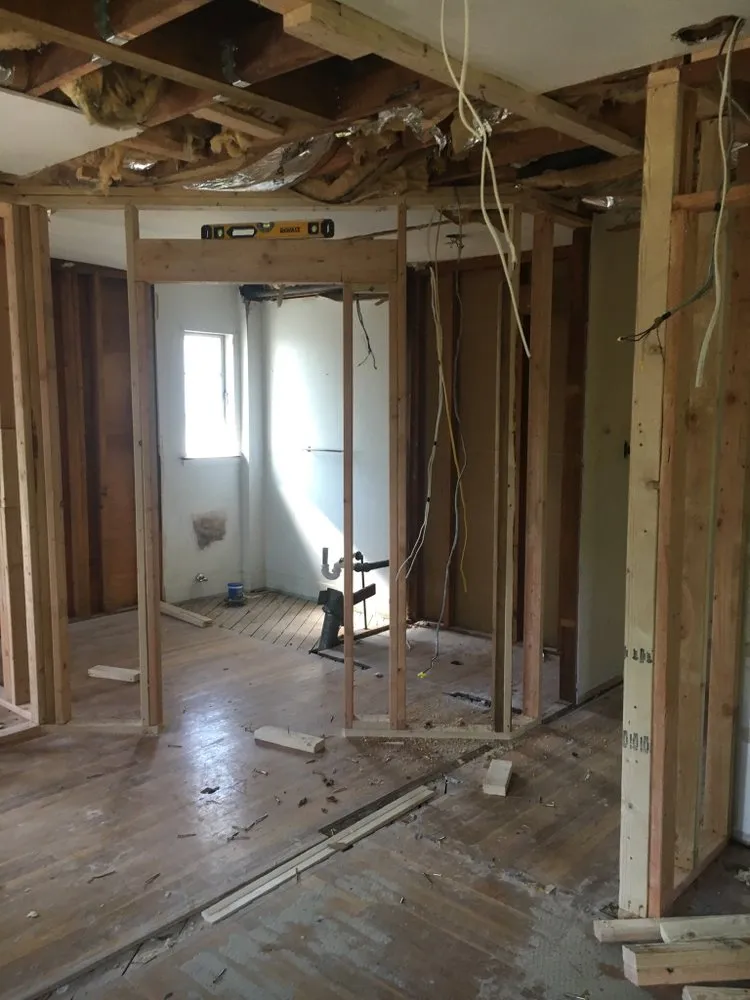 Slide of Eli’s Home Soultions