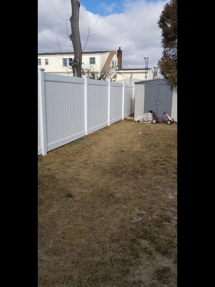 Slide of Eli’s Home Soultions