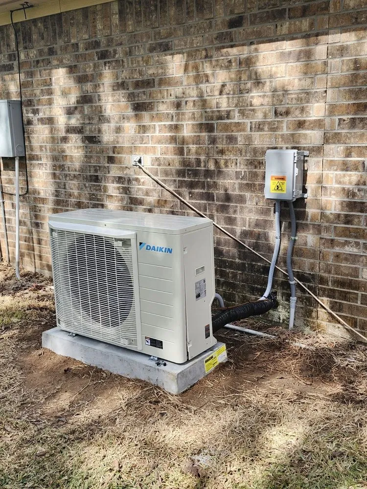 Slide of Elite Air Experts