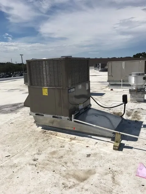 Slide of ELITE AIR SYSTEMS